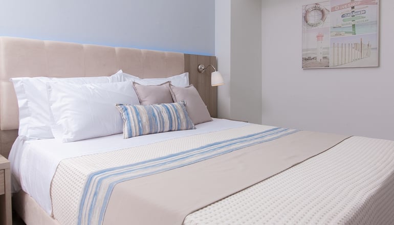 12 Olympian Gods Hotel - Πλαταμώνας Πιερίας